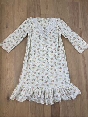 Vintage Victoria’s Secret Night Gown